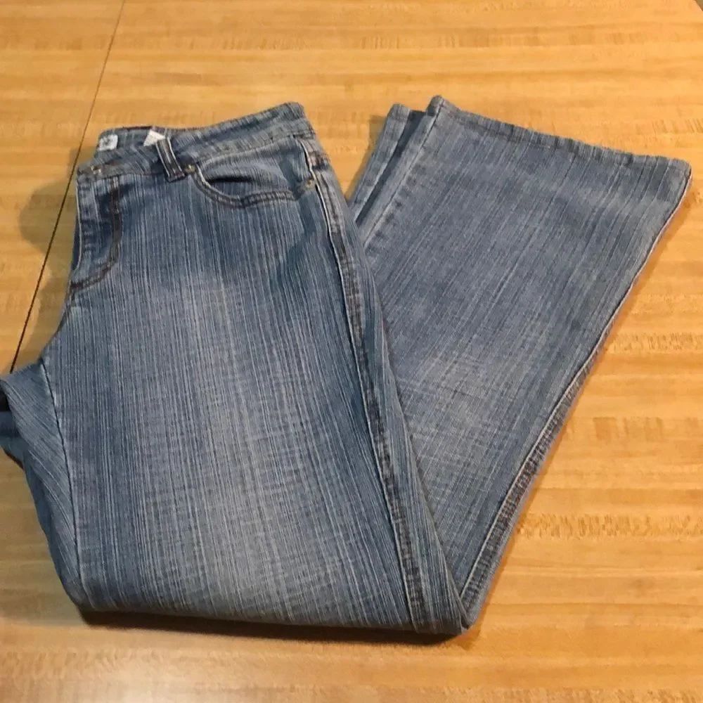 Cache Jeans
